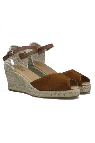 Pinaz Mid Height Espadrille Wedge In Chestnut