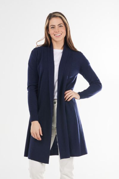 The essential edge to edge cardigan by Bridge and Lord is a staple in your autumn winter wardrobe. In a supersoft merino cashmere blend, this cardigan has a shawl collar, long sleeves and an open front. Falling just below the knees, this is perfectly pair