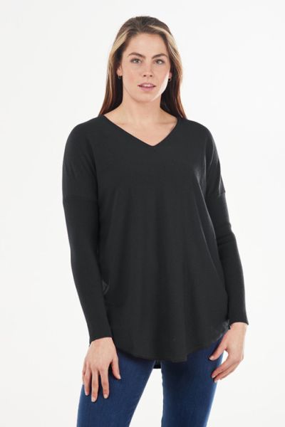 Bridge & Lord V Neck Jumper in Black
