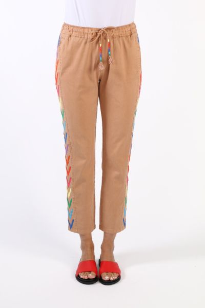 Sporty Chick jogger style cargo pants with an elasticated waistband and side embroidered multi color arrows for a bohemian twist. Wear these super comfy pants with any of our printed T Shirts for a arty combo look.