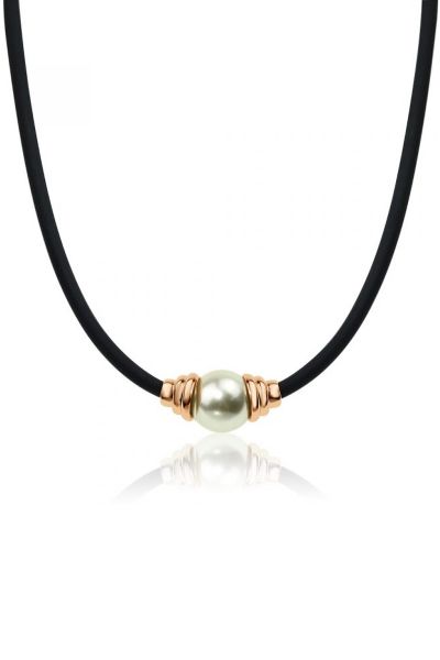 Jantan Capped Pearl Necklace in Rose Gold