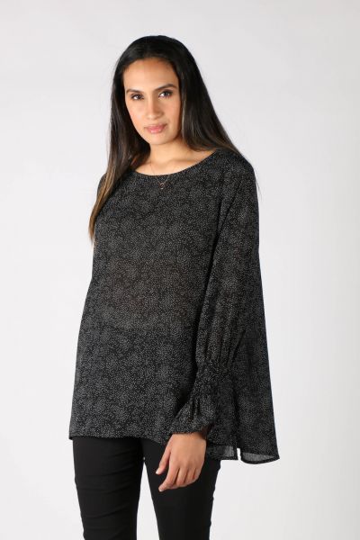 Chalice Snowflake top In Black