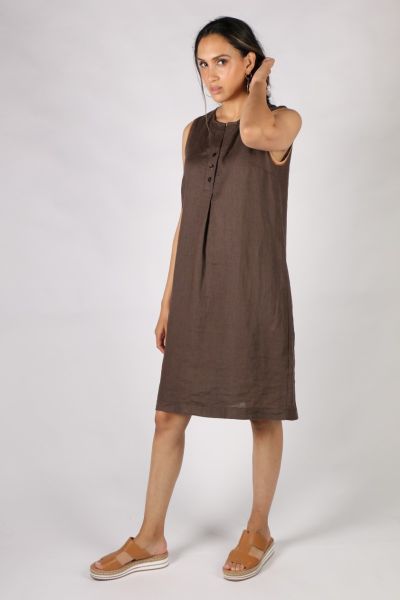 Etici Linen Sleeveless Dress In Chocolate