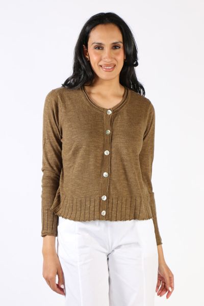 The Best Feature Cotton Cardigan by Foil is a light and simple, Spring knit in Slub linen cotton, perfect for having on hand to wear during cooler days. This is a button through style, wear open over dresses, or buttoned up as a sweater. Style 7393.
