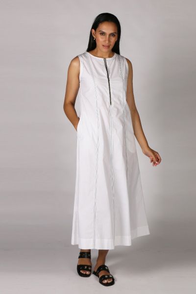 Idli Maxi Dress By Bagruu In White