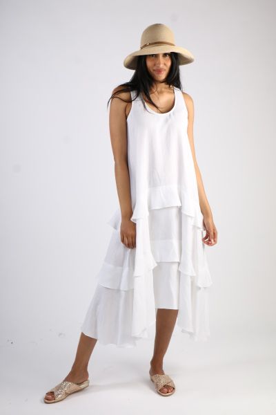 Step out in style with this illium Linen dress. In a solid color, this dress has a ruffle that looks amzinf when in motion. round and falls over your waist perfectly. Style this look with strappy sandals and turn heads on your next holiday style 395730.