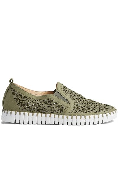 Tulip Elastic Flat By Ilse Jacobsen In Olive