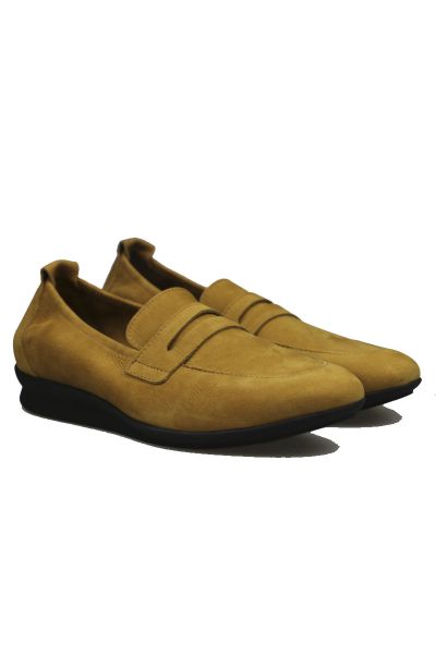 Nasana Loafer By Arche In Fox