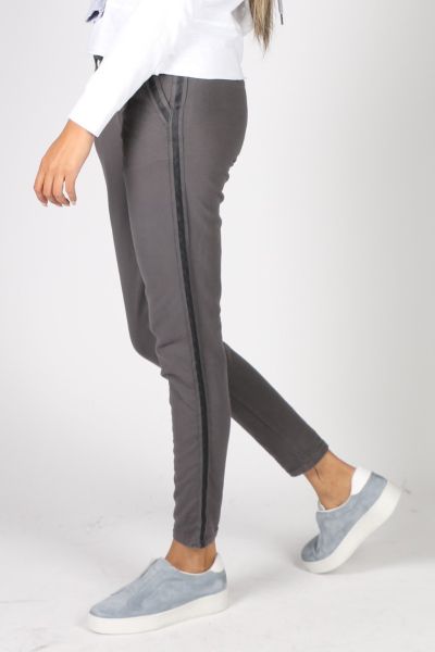 Milson Sienna Jogger In Charcoal