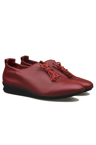 Naskay Flat By Arche In Red