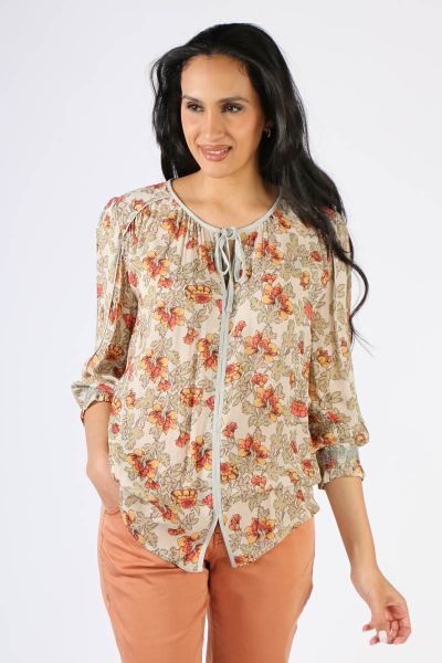 Lania Floral Holly Top In Vintage