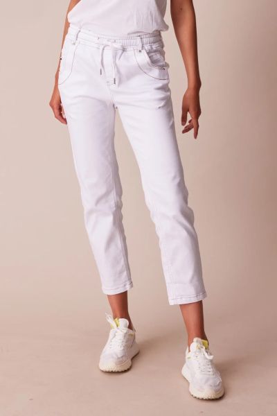 Casual jean with elasticated waist and adjustable drawstring tie. Soft handle achieved by special garment wash.