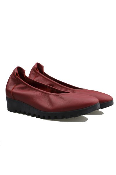 Lomiss Shoe By Arche In Red