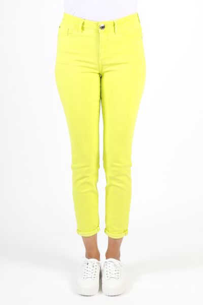 Chic and elegant, you can never go wrong with a skinny fit jean. The Mos Mosh Vice Colour Pant are an expertly crafted pair of jeans, with plenty of figure hugging (and flattering) stretch. Comfortable for all day wear, they feature a mid rise, functional