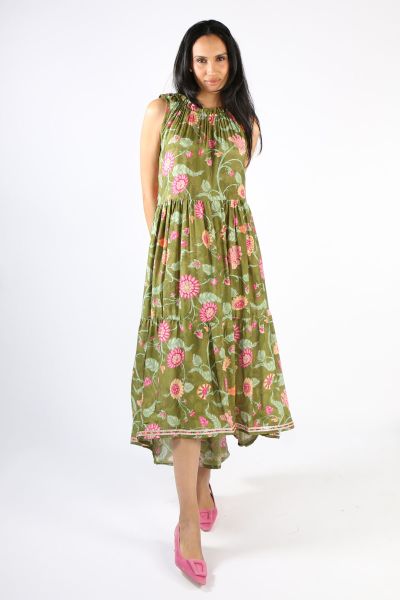 Imagine sipping a Sangria on a balmy, summer evening wearing this gorgeous new Mabel Maxi in our stunning Majorca Print. This floaty, floral dress is made of luxurious, viscose fabric that drapes the body beautifully. A flowing, asymmetrical, decorated he