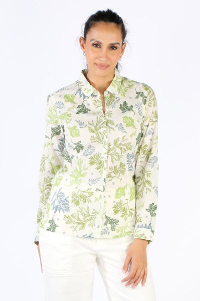 An easy button down shirt goes a long way and Larissa Shirt by Seasalt elevates your basic look. In an overall foliage print, the button down shirt in easy cotton has full sleeves and front button closure and shirt collar. Style it with tailored pants, sh