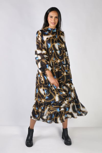Billowing and beautiful. The 'Grace Up Your Sleeve' dress is a wardobe essential for the prefall season. Easy to wear with its button down front, voluminous sleeves with its relaxed silhouette, you'll be reaching for this piece for every occasion. Pair it