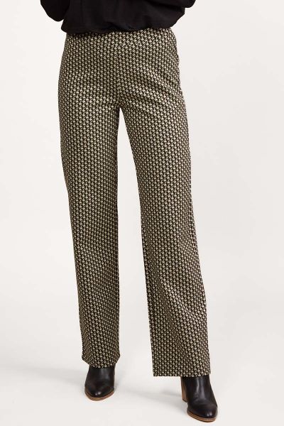 A statement pant is a perfect go to, and this Vassalli one more than fits the bill. The Overall printed pant is a wide leg pull on stretch pant that can be paired with any wardrobe staples and a pair of boots. 295.
