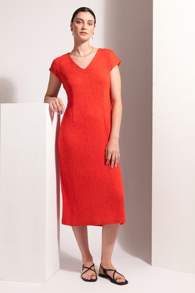 Foil High Spirits Maxi Dress In Red