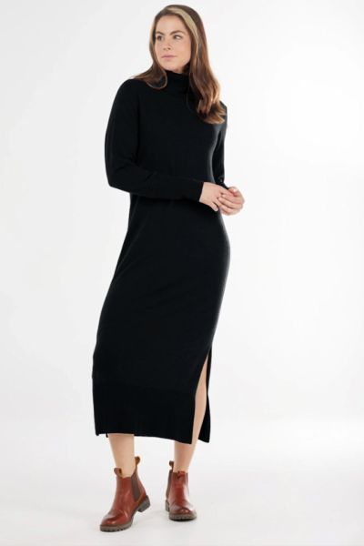 The Longline Roll Neck Dress offers a chic and modern take on winter dressing. Crafted from a luxurious blend of 95% Australian Merino Wool and 5% Mongolian Cashmere, this dress is super soft, warm, and perfect for layering during the cooler months. The f