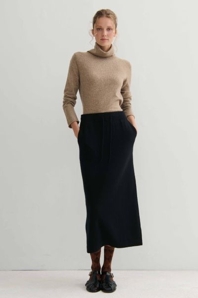 Cashmerism Luxe Pencil Skirt In Black