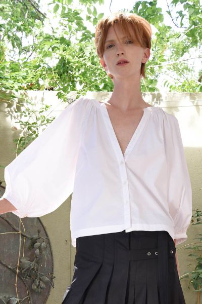 Cooper Love Gathers Top In White