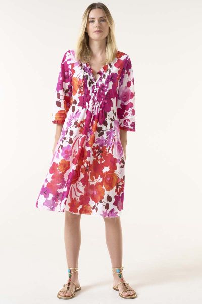  Reads of woollahra is the official stockist of Oneseason