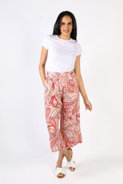 Goondiwindi Cotton Paisley Cropped Pant In Raspberry