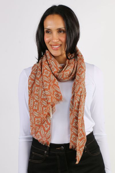 Humidity Diamond Scarf In Rust
