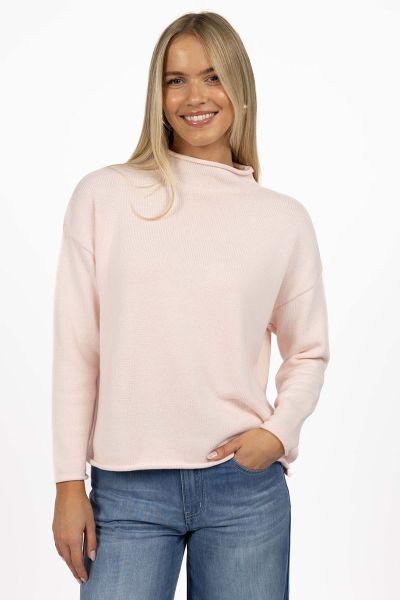 The Divine Jumper is a lightweight, go to knit for everyday comfort and casual style. Crafted from 100% cotton, this piece features a softly rolled funnel neck, side splits and curved hem that give it a flattering, effortless shape. A great base for layer
