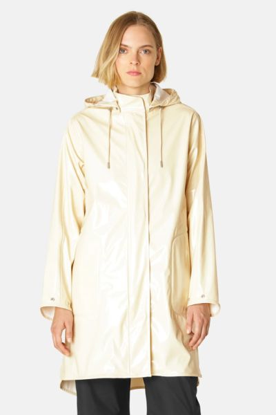 Ilse Jacobsen Long Raincoat In Gloss Bleached Sand
