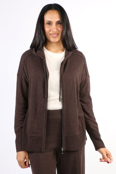 Redefine your layering game with the Jump Zip Thru Cardi, a piece that masterfully bridges the gap between a cozy sweater and a jacket. Crafted from a premium 50% cotton and 50% wool blend, it offers the ultimate natural performance handle delivering the 