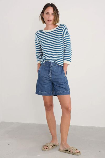 A relaxed fitting jumper in cool and comfortable cotton linen slub yarn with a beautiful natural texture. This striped, textured knit has a simple boat neck and 3/4 length sleeves and is finished with rib detailing on the neckline, cuffs and hem and funct