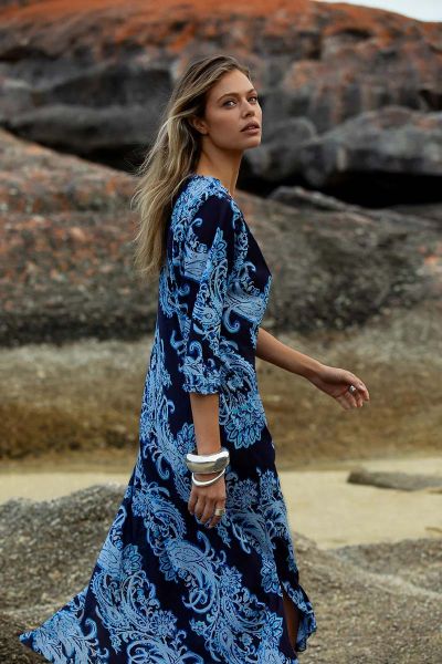 The Long Poppy is our longest standing and most loved style. A true summer essential, the style is cut from 100% washed cotton and complements all body shapes with a flattering, looser silhouette. It is finished with delicate raw ruffles around the neckli
