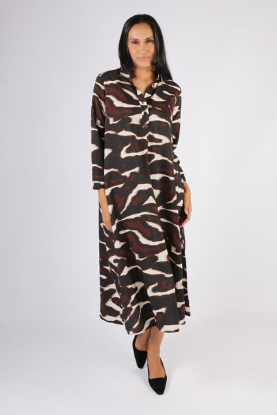 Masai Nikkini Printed Dress In Coffee