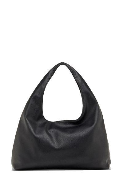 The Louenhide Monaco Shoulder Bag is the it girl bag of the season. Whether its a day at the office, a girls lunch, or a casual outing, the Monaco is suited for any occasion. Her slouchy, minimalistic design adds a soft yet sleek element to the shoulder b