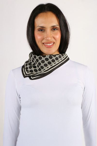 Namaskar Geometric Chain Square Scarf In Black