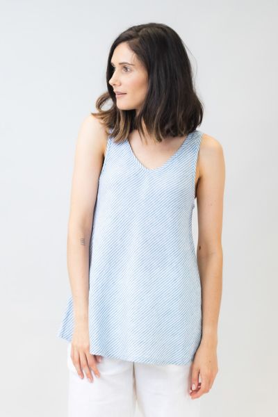 Naturals V Neck Top In Stripe
