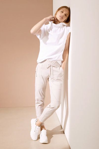 The Raffaello Rossi Candy Jogger Pant has been Impulses best performing style for two years running, with many customers returning to purchase multiple colors. This pants lightweight, quick drying fabric, combined with its crease resistant finish, make it