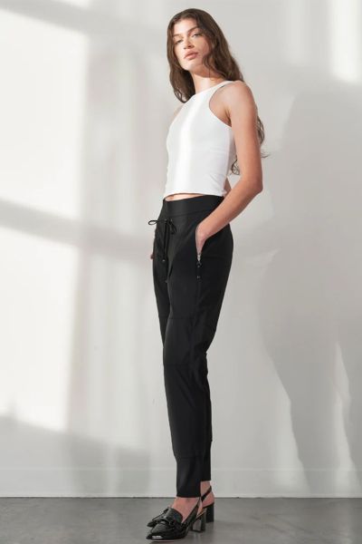 The Raffaello Rossi Candy Jogger Pant has been Impulses best performing style for two years running, with many customers returning to purchase multiple colors. This pants lightweight, quick drying fabric, combined with its crease resistant finish, make it