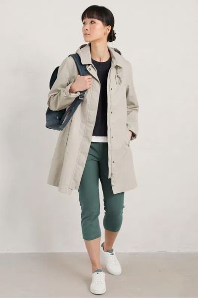 A mac that is smart enough for the city, with all the technical elements Seasalt coats are famous for. Made from our beautifully tactile linen cotton Tin Cloth. The hood is removable, with concealed stud fastenings, and adjusts with drawstring toggles. Sl