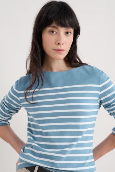 Seasalt Sailor Horizon Chalk Tee In Sky