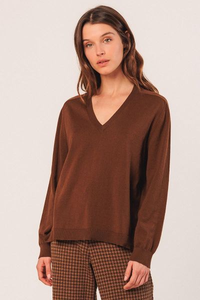 Indi and Cold Basic Slouch Jumper In Tobacco