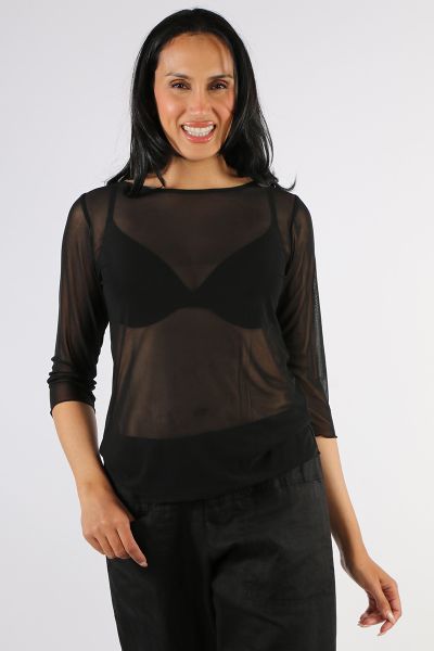 Be on top of sheer trend this season in this Sia Top By Two By Two. The easy sheer top gives you a perfect edge to be paired with easy tank or bra let. With a round neck and 3/4 sleeves, style it with high waisted pants and an easy blazer. Style 1921.
