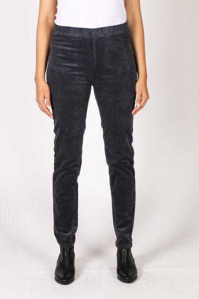 Vassalli Skinny Leg Pinwale Corduroy Pull On Pant  In Graphite