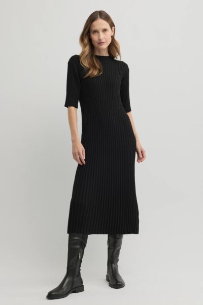 Yarra Trail Oak Dress In Black