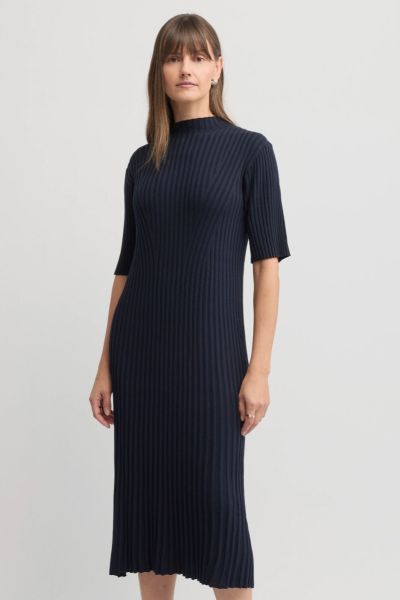 Yarra Trail Oak Dress In Navy