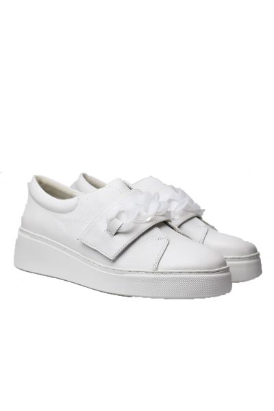 Yaser Sneaker By Django & Juliette In White