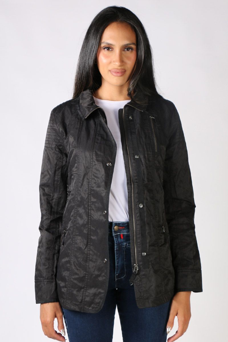 Reads Online Jubilee Coat by Verge in Black