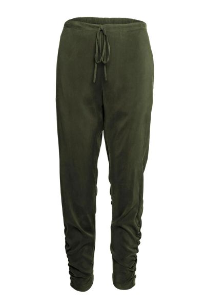 Lounge The Label Crozet Pant In Olive
